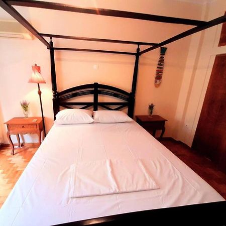 Magnificent Apartment In Plaka Athen Exterior foto