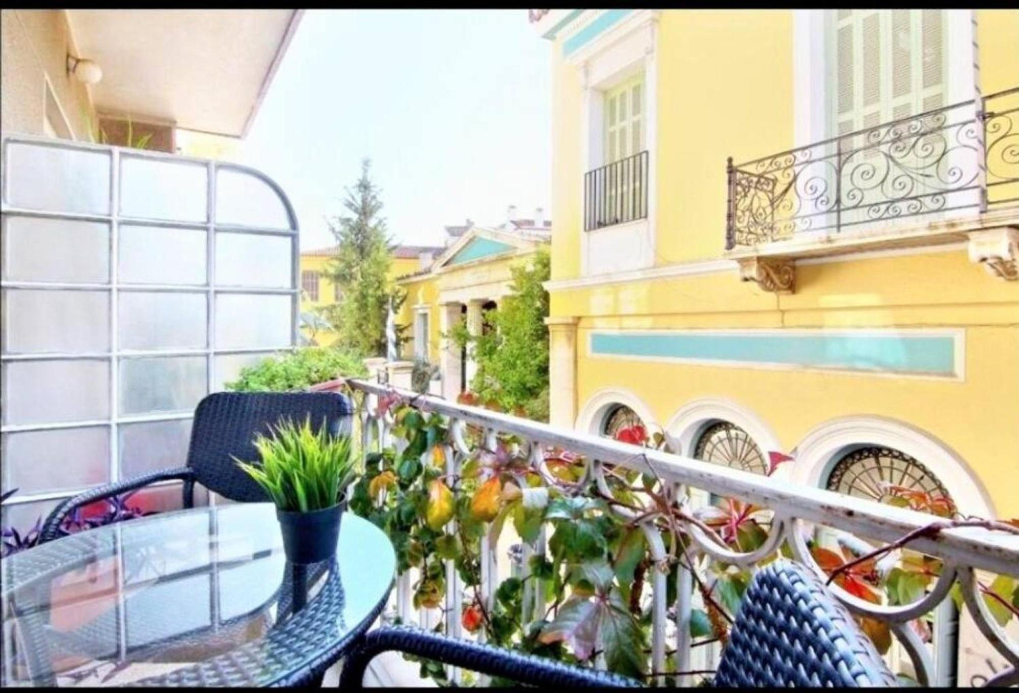 Magnificent Apartment In Plaka Athen Exterior foto
